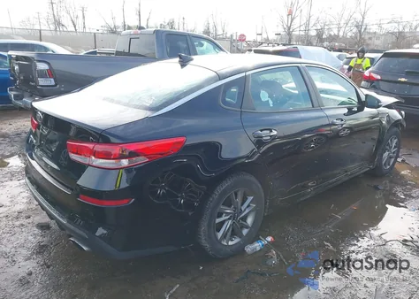 2019 Kia Optima Lx z USA, uszkodzony, nr VIN 5XXGT4L3XKG375382